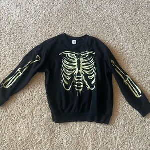 Black Skeleton Print Sweatshirt